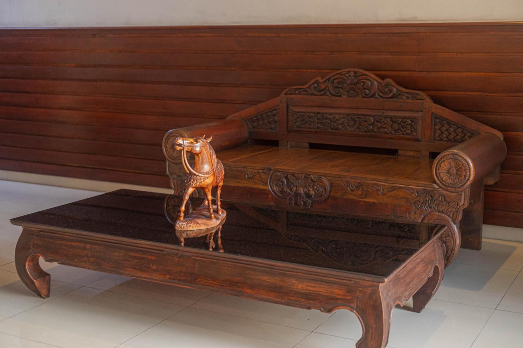 Puri Mango Guest House Sanur Екстериор снимка