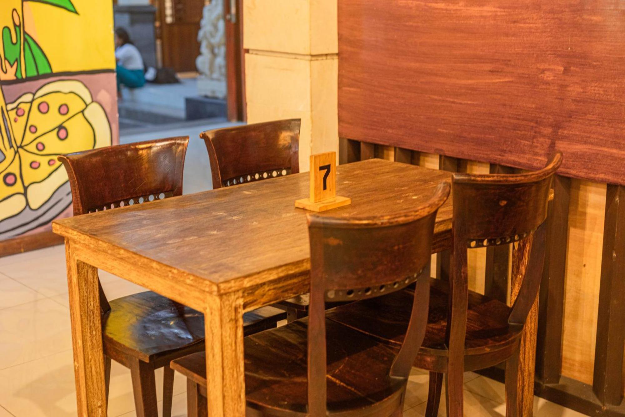 Puri Mango Guest House Sanur Екстериор снимка