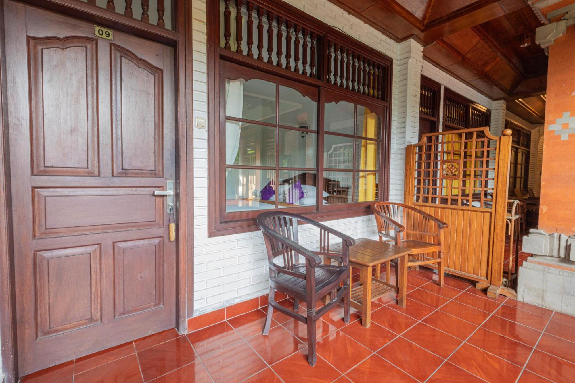 Puri Mango Guest House Sanur Екстериор снимка