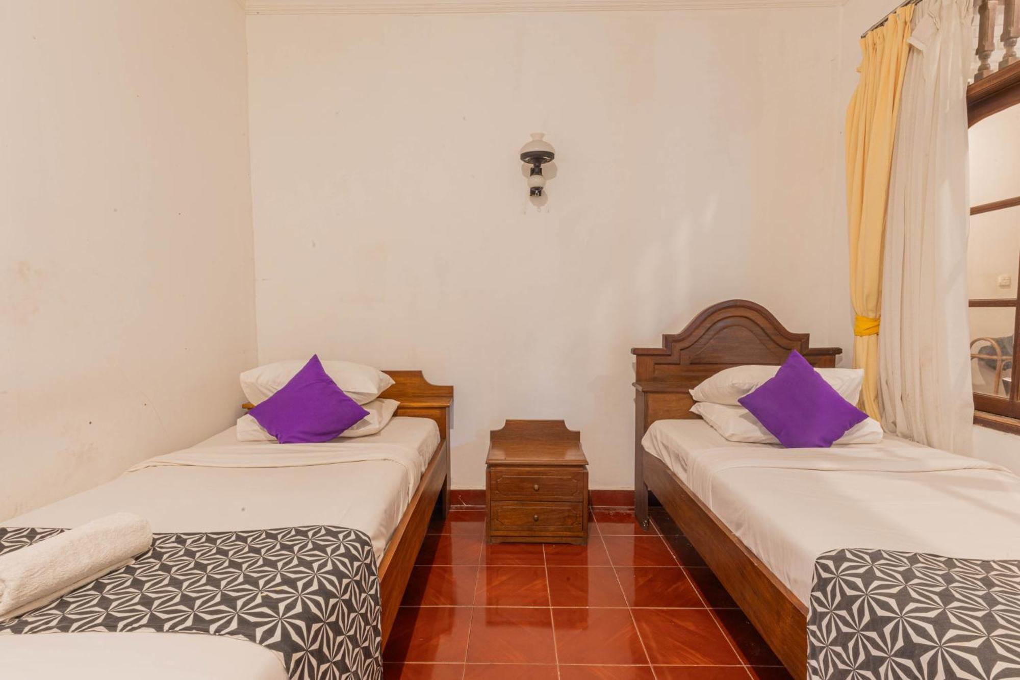 Puri Mango Guest House Sanur Екстериор снимка